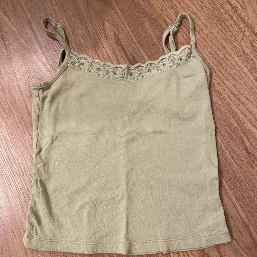 Beaded tank